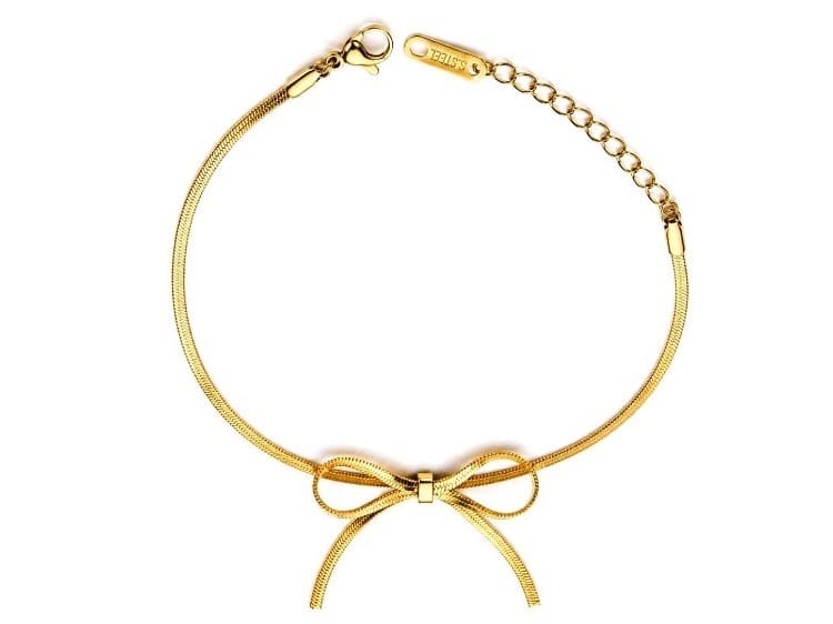 Gold Toned Bow Chain Bracelet